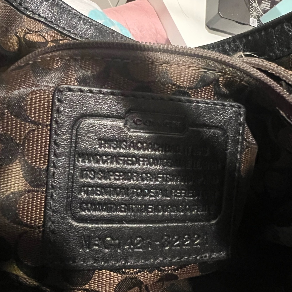 Coach Black Shoulder Bag - Picture 6 of 8
